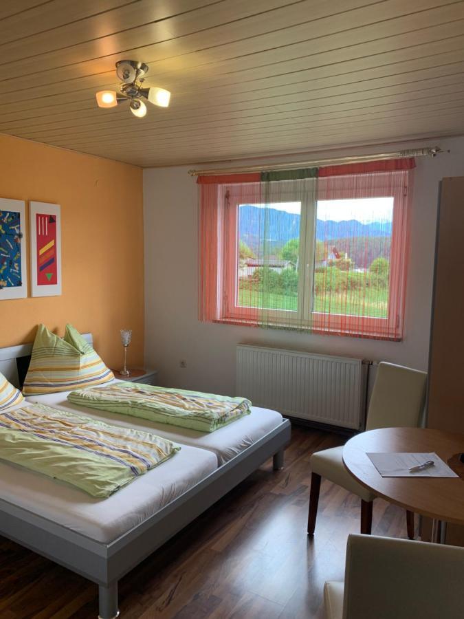 Privatzimmer Haus Waltraud Am Turnersee Obersammelsdorf Bagian luar foto
